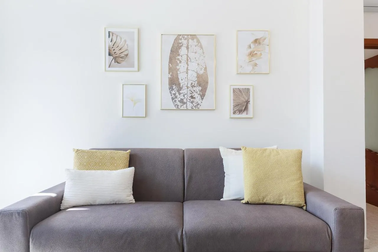Apartment Luminoso Appartamento Con Terrazzo Vicino All'Universita' Ferrara Italy