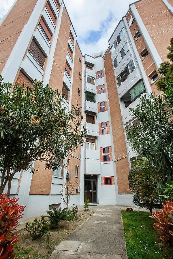 פררה Luminoso Appartamento Con Terrazzo Vicino All'Universita' 0*,